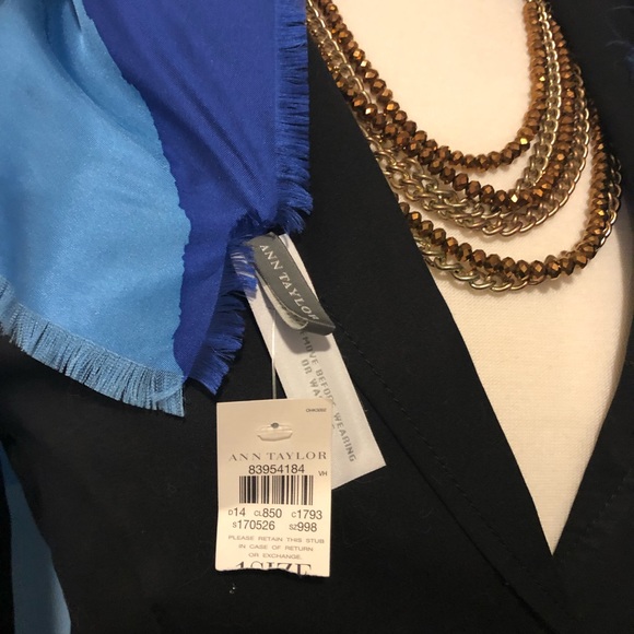 Anne Taylor Scarf - Picture 4 of 5